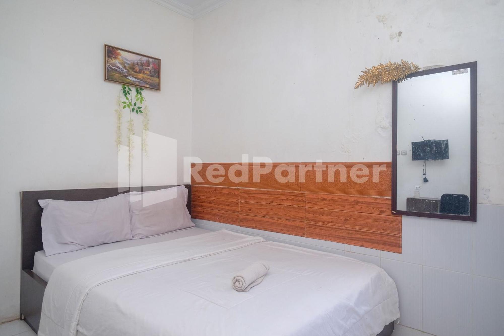 Отель Griya Jasmine Syariah Seturan Redpartner Maguwo Экстерьер фото